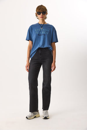 Kadın Sülfür Boyalı Baskılı Tişört %100 Pamuk - Navy