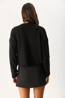 Kadın V Yakalı Kolu Düğme Detaylı Triko - Siyah