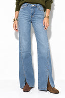 Kadın Yanı Rivetli Yırtmaçlı Light Blue Jean Pantolon-Light Blue