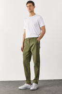 Erkek Ken Beli Lastikli Gabardin Chino Pantolon - Haki