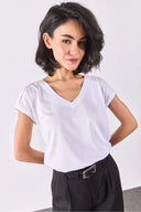 Khloe V Yaka Regular Fit Dantel Detaylı Modal Tişört(TENCEL)(TM)-Beyaz