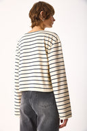 Kadın Lena Çizgili Kayık Yaka Tişört %100 Pamuk - Ekru - Lacivert Çizgili