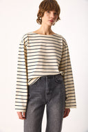 Kadın Lena Çizgili Kayık Yaka Tişört %100 Pamuk - Ekru - Lacivert Çizgili