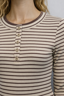 Kadın Maria Kontrast Detaylı Çizgili Kaşkorse Tişört - Vizon - Kemik Çizgili
