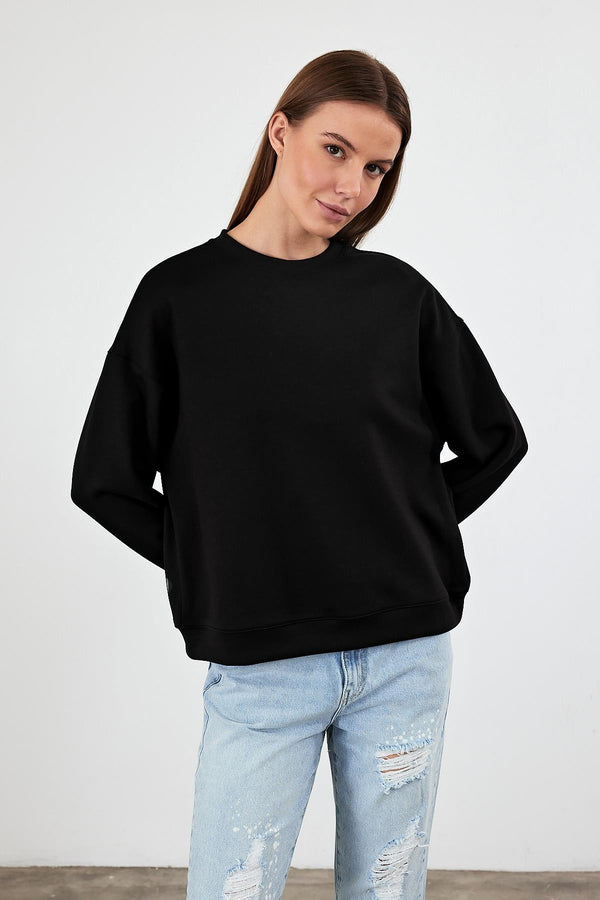 Kadın Mary Siyah Bisiklet Yaka Yumuşak Dokulu Basic Sweatshirt (CUPRO)
