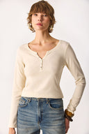 Kadın Matilda Düğme Detaylı Vücuda Oturan Uzun Kollu Tişört %100 Pamuk - Taş