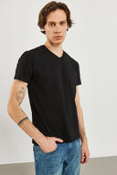 Erkek Nick V Yaka Slim Fit Basic Tişört - Siyah