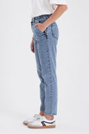 Kadın Norah Med Blue Yıpratma Detaylı Beli Lastikli Jean Pantolon - Med Blue