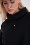 Kadın Norah Yakası Detaylı Regular Fit Sweatshirt - Siyah