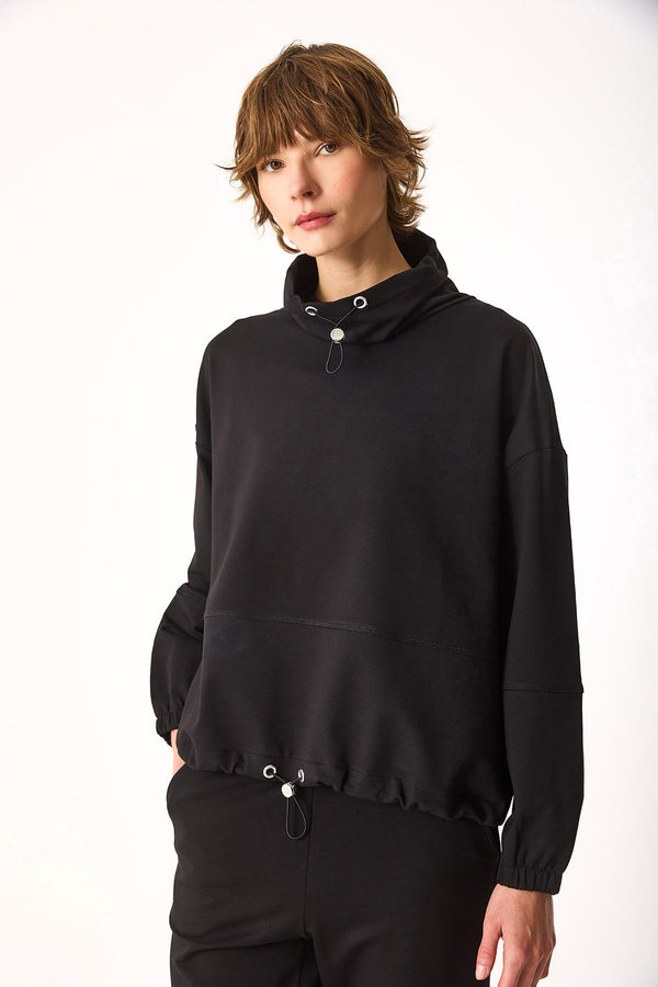 Norah Yakası Detaylı Regular Fit Sweatshirt - SİYAH