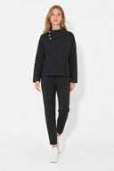 Norah Yakası Detaylı Regular Fit Sweatshirt-Siyah