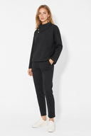 Norah Yakası Detaylı Regular Fit Sweatshirt-Siyah