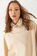 Kadın Norah Yakası Detaylı Regular Fit Sweatshirt - Taş