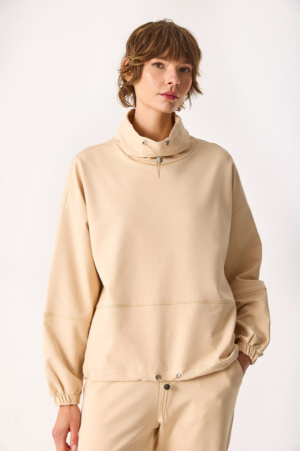 Norah Yakası Detaylı Regular Fit Sweatshirt-TAŞ
