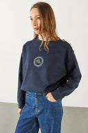Kadın Omzu Düğme Detaylı Nakışlı Sweatshirt - Navy