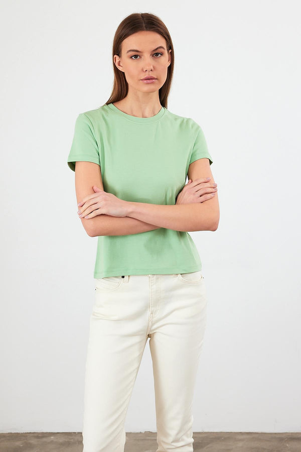 Kadın Rachel Çağla Bisiklet Yaka Slim Fit Basic Tişört