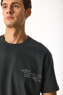 Erkek Relax Bisiklet Yaka Baskılı Regular Fit Tişört %100 Pamuk - Antrasit