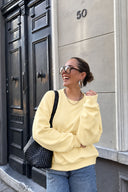 Rhona Bisiklet Yaka Regular Fit 3 İplik Sweatshirt %100 Pamuk-Sarı