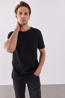 Erkek Simon Bisiklet Yaka Cep Detaylı Basic Tişört %100 Pamuk - Siyah