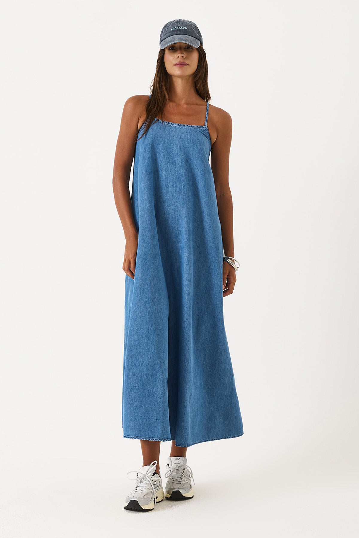 Kadın Sırtı Detaylı Maxi Boy Med Blue Jean Elbise %100 Pamuk - Med Blue