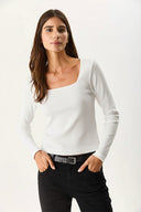 Kadın Tara Kare Yaka Tişört - Beyaz