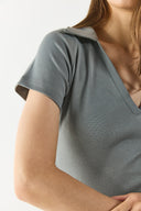 Kadın Yakalı Slim Fit Tişört %100 Pamuk - Antrasit